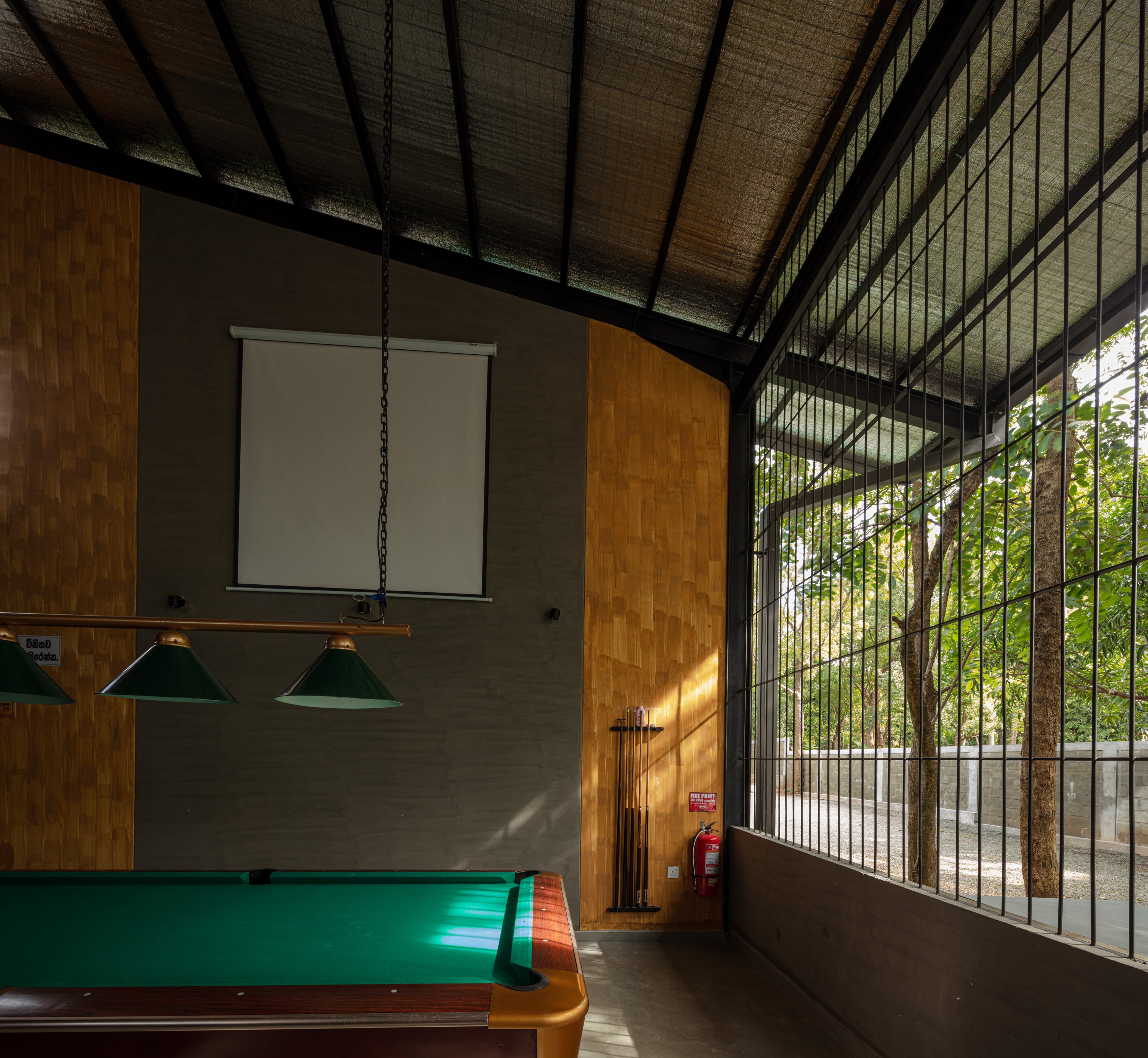 ARCHITECTURAL - RIVER HOUSE